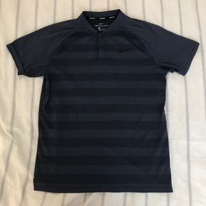 Men’s Navy Nike Blade Collar Golf Short- Size Med